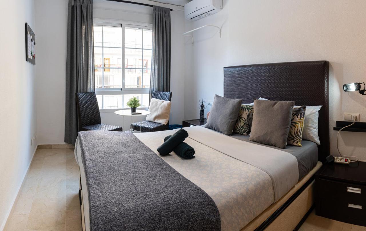 Galvez Rooms Málaga Eksteriør bilde
